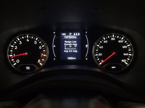 Used 2019 Jeep Renegade Altitude w/ Quick Order Package 22M image 23