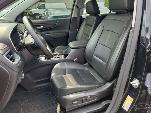 Used 2024 Chevrolet Equinox Premier AWD/4WD image 20