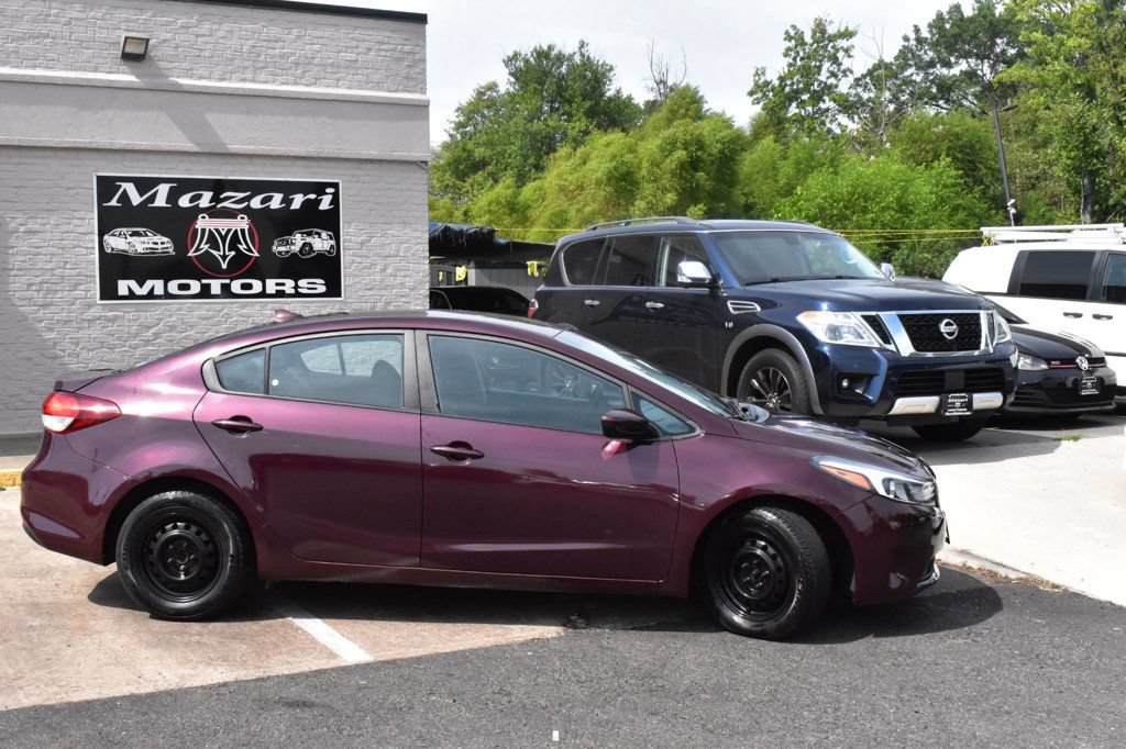 Used 2018 Kia Forte LX FWD image 4