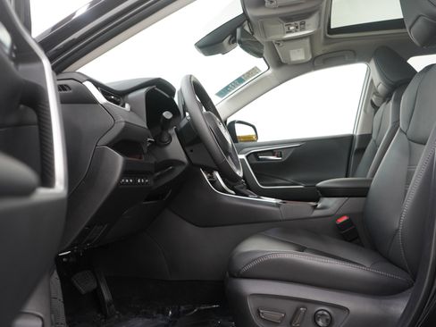 Used 2025 Toyota RAV4 Limited w/ Weather Package image 24