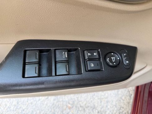 Used 2013 Honda Civic LX image 16