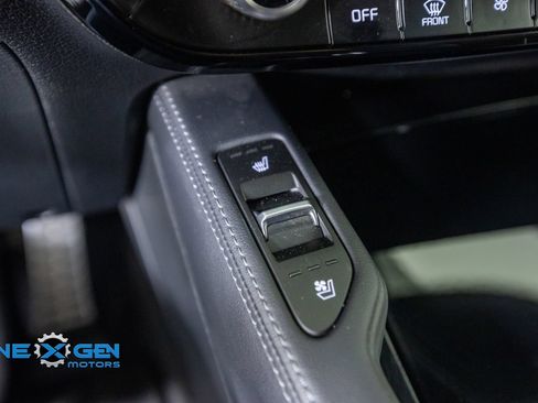 Used 2024 Kia Telluride SX Prestige w/ Towing Package AWD/4WD image 21