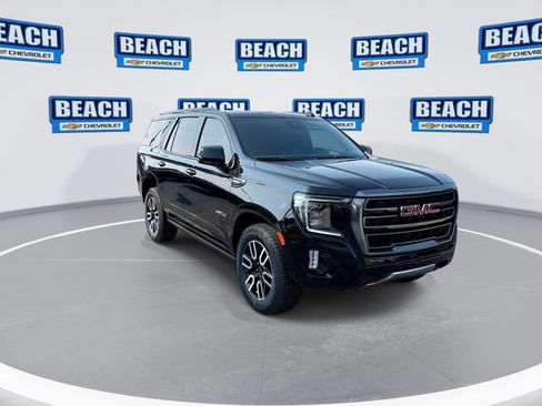 Used 2023 GMC Yukon AT4 w/ AT4 Premium Package AWD/4WD image 2