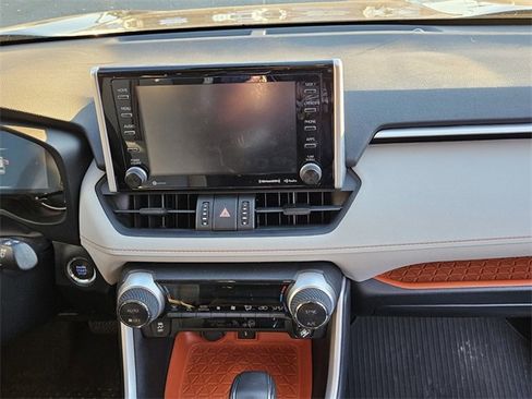 Used 2021 Toyota RAV4 Adventure image 8