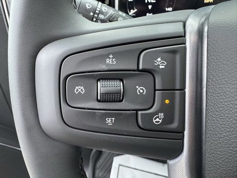 New 2026 GMC Sierra 1500 SLE w/ X31 Off-Road Package image 17