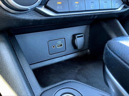 Used 2021 Nissan Sentra S image 22