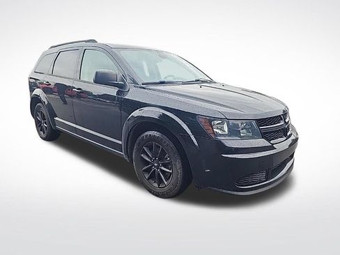 Used 2020 Dodge Journey SE w/ SE Popular Equipment Group FWD image 3