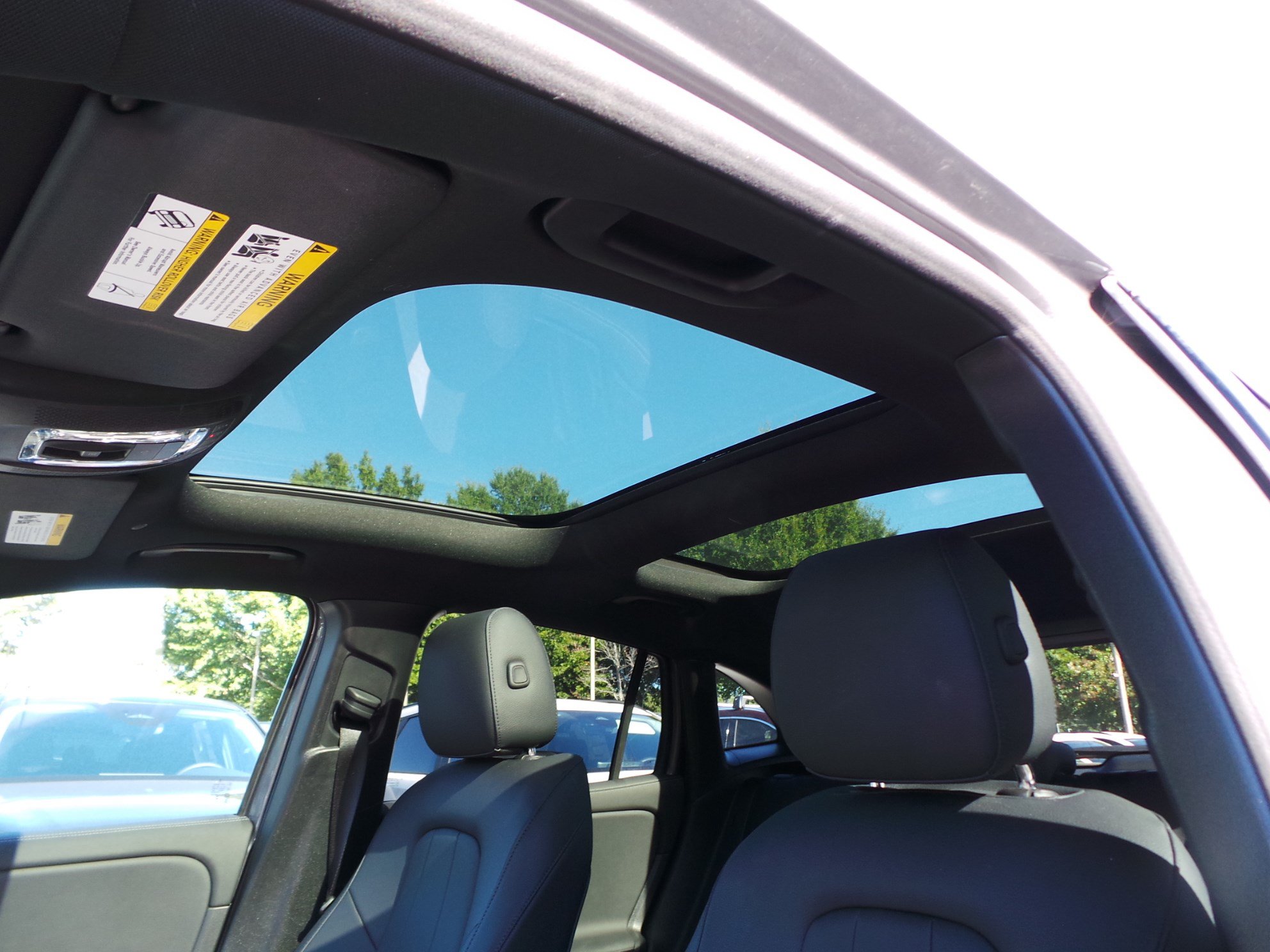 Used 2025 Mercedes-Benz GLA 250 image 7