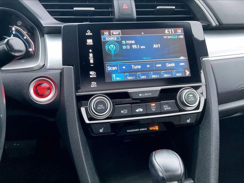 Used 2016 Honda Civic Touring image 34