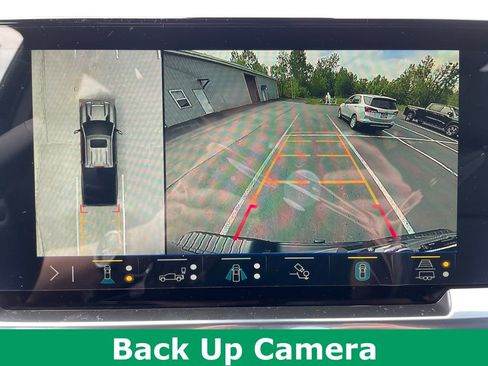 Used 2025 Chevrolet Silverado 2500 LTZ w/ LTZ Plus Package image 36