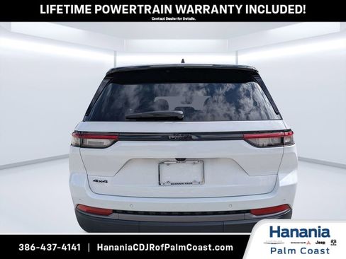 New 2026 Jeep Grand Cherokee Altitude AWD/4WD image 4