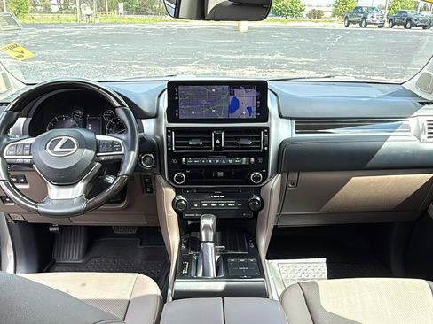 Used 2023 Lexus GX 460 Premium w/ Premium Package AWD/4WD image 35