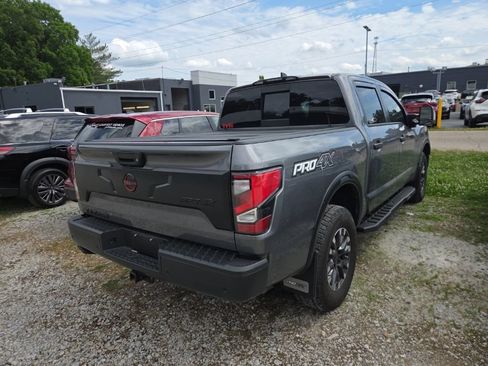 Used 2024 Nissan Titan PRO-4X w/ Pro-4x Convenience Package AWD/4WD image 2