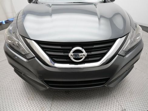 Used 2018 Nissan Altima 2.5 SR image 21