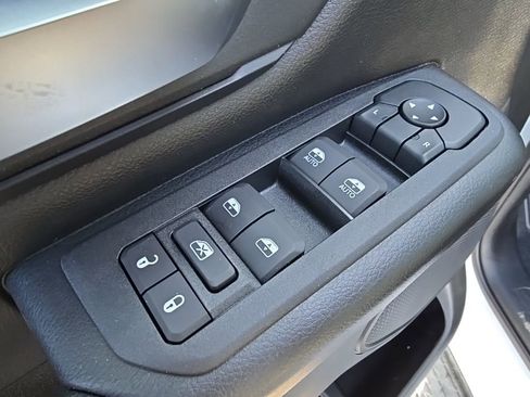 New 2026 RAM 1500 Express AWD/4WD image 8