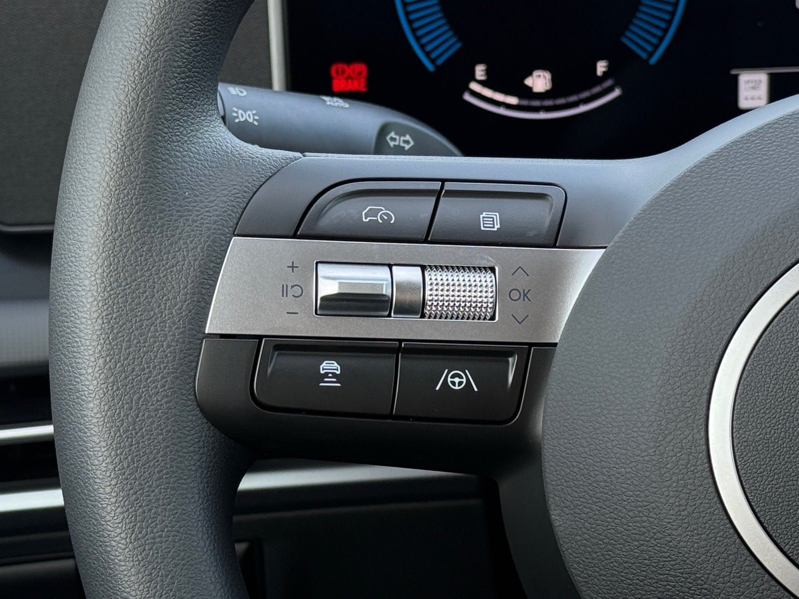 New 2026 Hyundai Tucson SEL AWD/4WD image 18