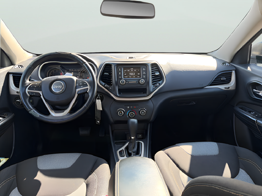 Used 2016 Jeep Cherokee Sport FWD image 30