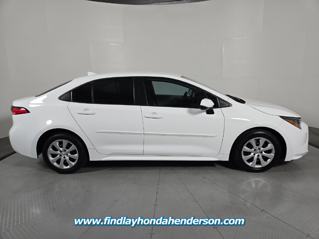 Used 2024 Toyota Corolla LE FWD image 7