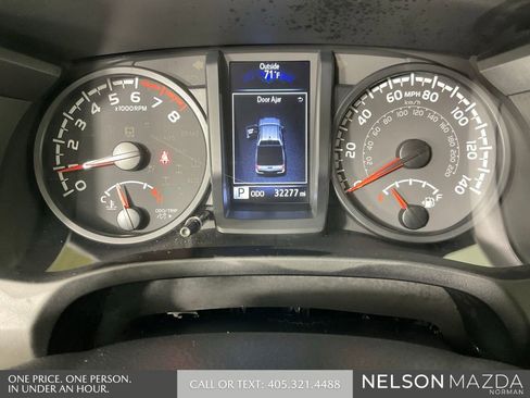 Used 2022 Toyota Tacoma SR AWD/4WD image 45