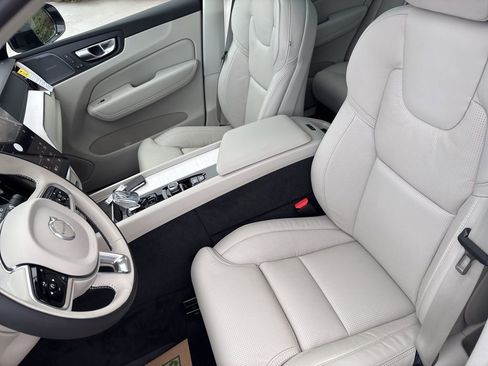 New 2026 Volvo XC60 T8 Ultra w/ Protection Package Premier AWD/4WD image 21