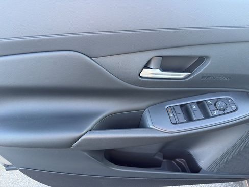 New 2026 Nissan Sentra SV w/ SV Convenience Package FWD image 12