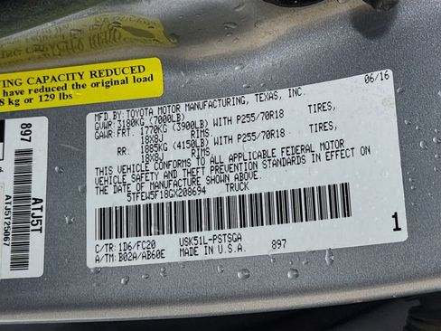 Used 2016 Toyota Tundra SR5 w/ SR5 Upgrade Package image 39