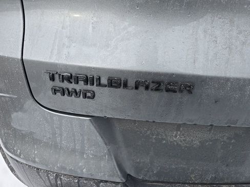 Certified 2023 Chevrolet TrailBlazer RS w/ Convenience Package image 6