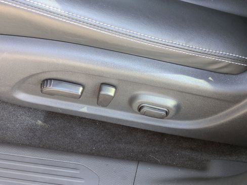 Certified 2024 Nissan Murano SV w/ SV Midnight Edition Package image 21