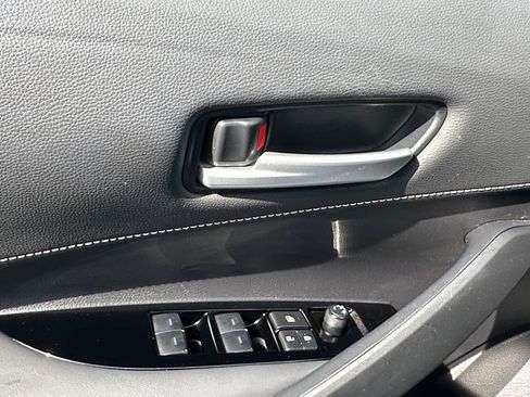 Used 2024 Toyota Corolla SE FWD image 11