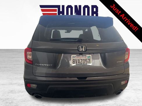 Used 2021 Honda Passport Sport image 2