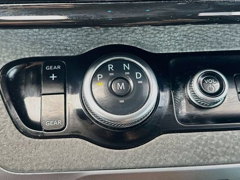Used 2025 Ford Expedition Tremor AWD/4WD image 18