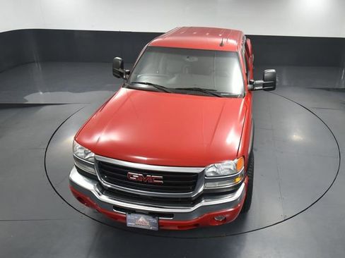 Used 2005 GMC Sierra 2500 SLT w/ Heavy-Duty Power Package image 54