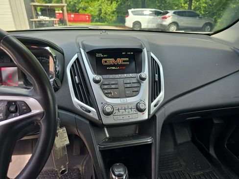 Used 2016 GMC Terrain SLE w/ Convenience Package FWD image 16