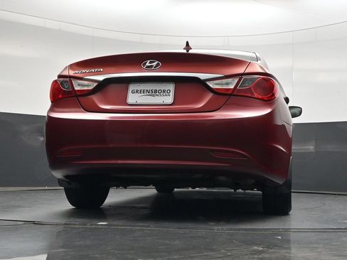 Used 2011 Hyundai Sonata GLS FWD image 41