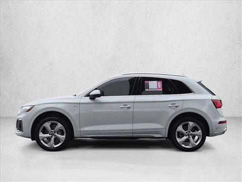 Used 2023 Audi Q5 2.0T Premium Plus w/ Premium Plus Package AWD/4WD image 9