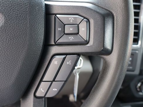 Used 2022 Ford F250 XLT w/ Black Appearance Package AWD/4WD image 24