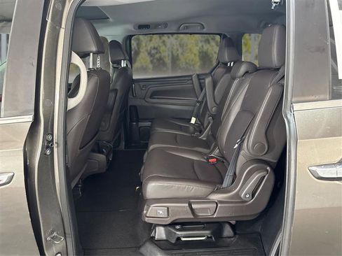 Used 2018 Honda Odyssey EX-L image 10