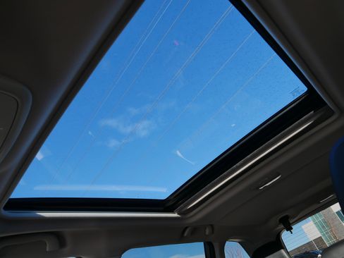 Used 2019 Subaru Forester Limited w/ Popular Package #3 image 32