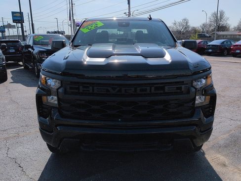 Used 2024 Chevrolet Silverado 1500 Custom Trail Boss w/ Realtree Special Edition image 3