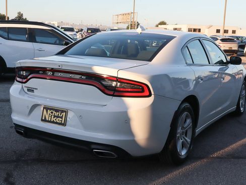 Used 2023 Dodge Charger SXT RWD image 4
