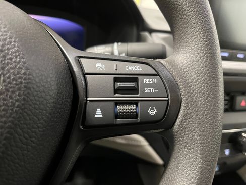 New 2025 Honda Accord SE image 18