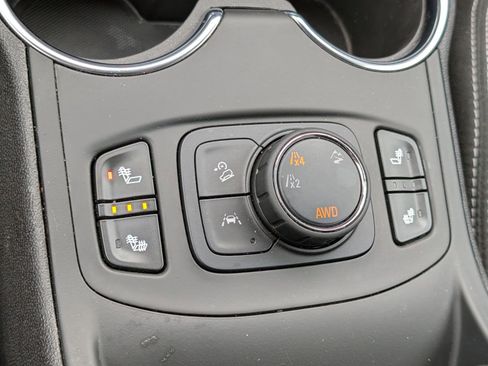Used 2023 GMC Terrain SLE w/ Driver Convenience Package AWD/4WD image 7