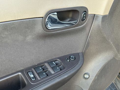 Used 2012 Chevrolet Malibu LS w/ LS Uplevel Package image 17