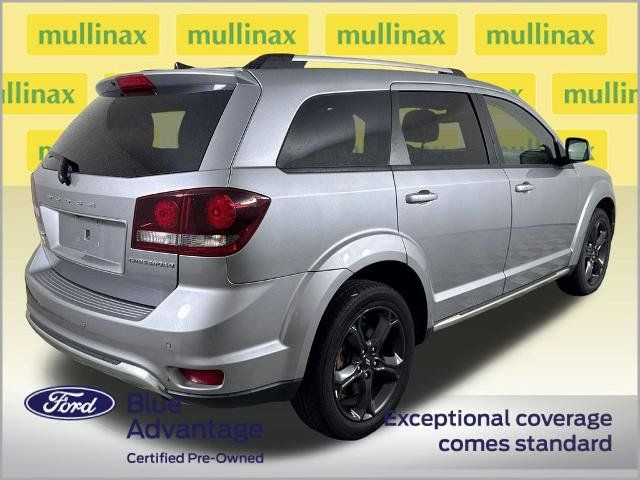 Used 2020 Dodge Journey Crossroad FWD image 4