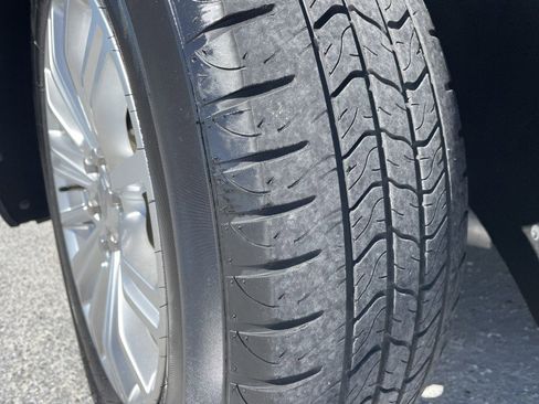 Used 2019 Cadillac XT5 FWD image 20