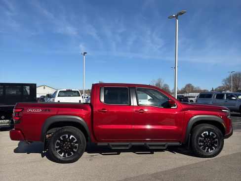 Certified 2022 Nissan Frontier PRO-4X w/ Technology Package image 4