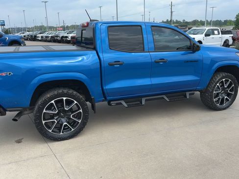 Used 2024 Chevrolet Colorado W/T w/ WT Convenience Package II AWD/4WD image 7