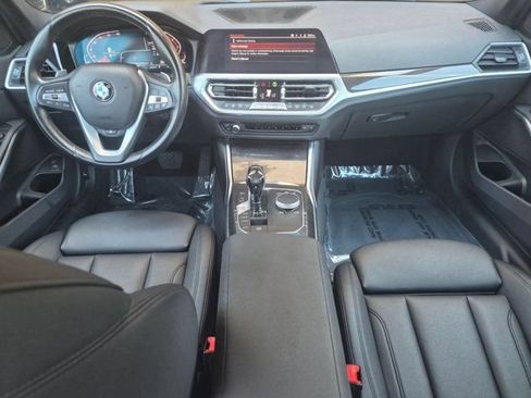 Used 2019 BMW 330i xDrive Sedan w/ Driving Assistance Package AWD/4WD image 13