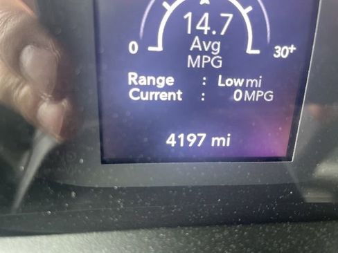 Used 2024 Jeep Wrangler Sport AWD/4WD image 15