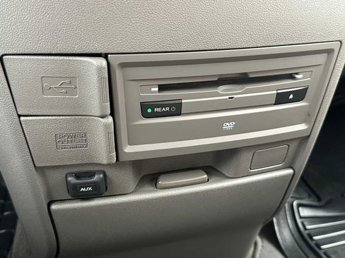 Used 2016 Honda Odyssey SE image 28